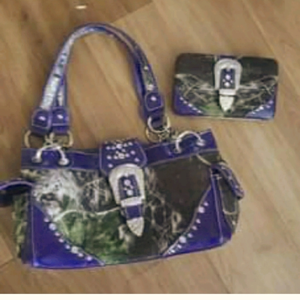 Camouflage Shine Glow Buckle  Conceal Carry purse